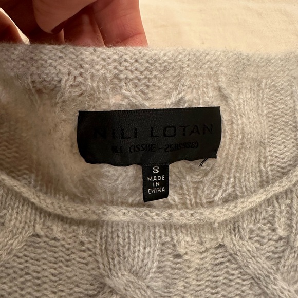 Nili Lotan Sweater/SM - Picture 6 of 6